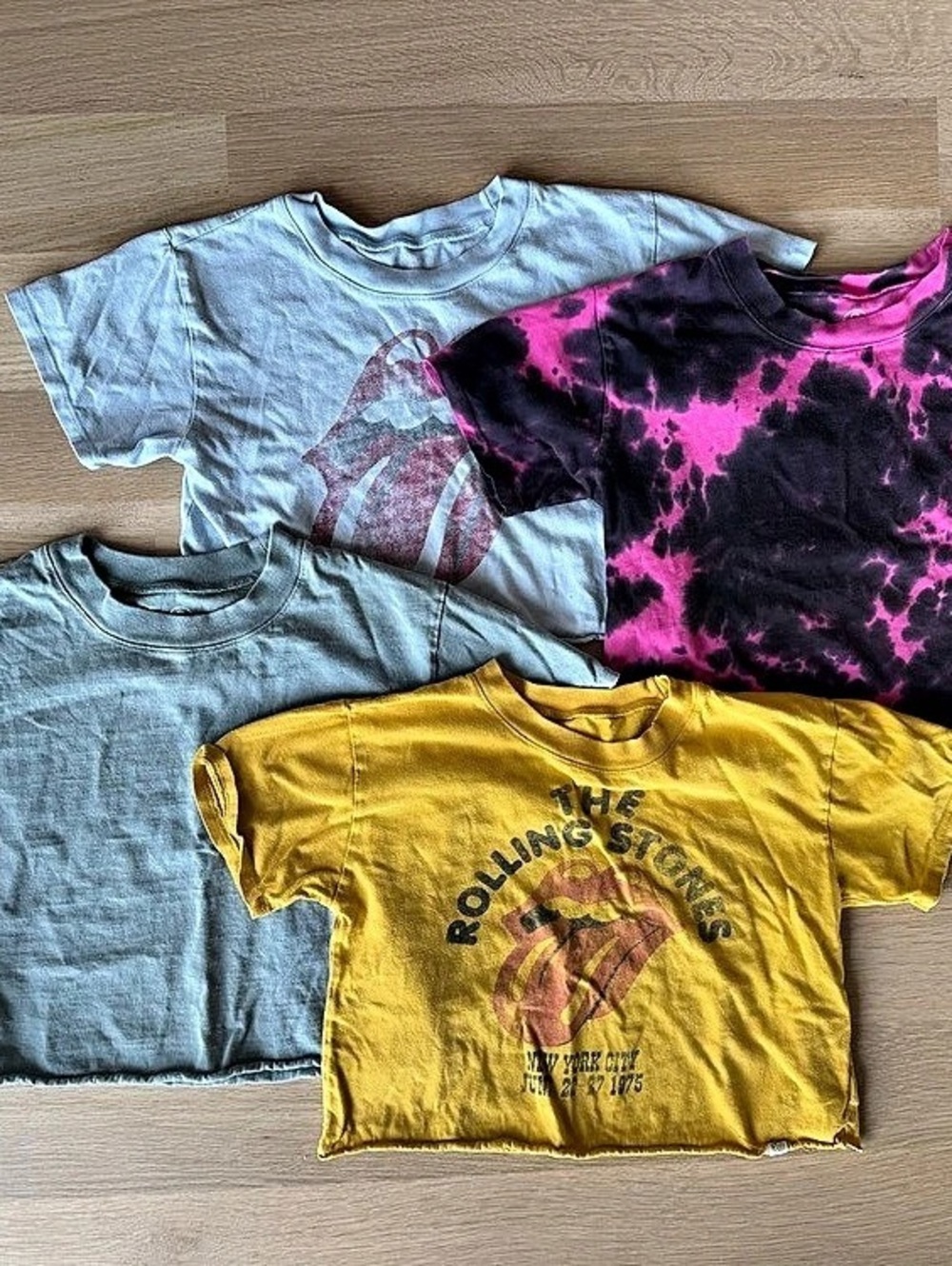 Bundle of 4 Treasure & Bond Cropped Cotton T shirts size 8